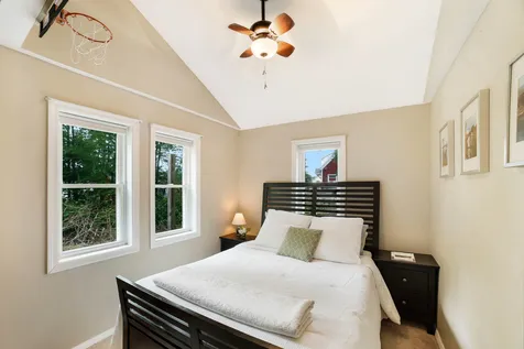 34 Pine Street Newbury NH 03255
