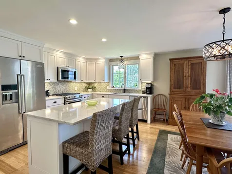 464 Pleasant Street New London NH 03257