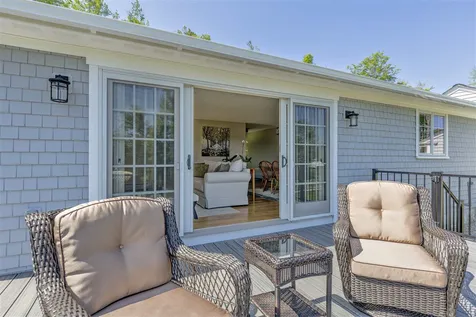 464 Pleasant Street New London NH 03257