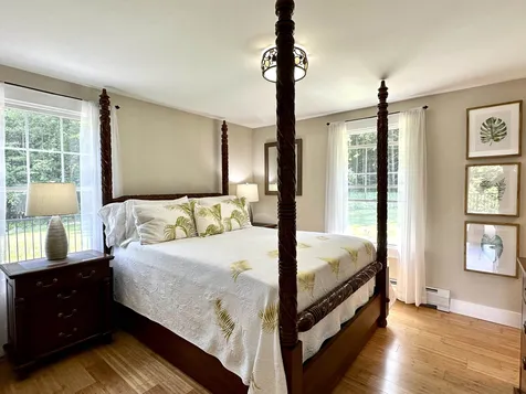 464 Pleasant Street New London NH 03257