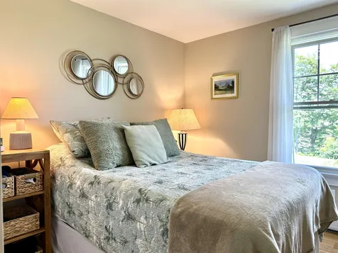 464 Pleasant Street New London NH 03257
