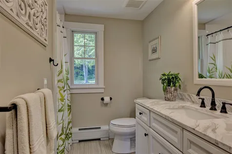 464 Pleasant Street New London NH 03257