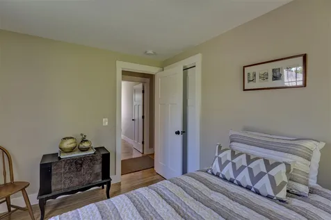 464 Pleasant Street New London NH 03257