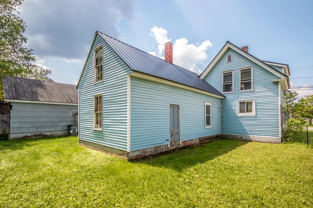 95 Summer Street Lancaster NH 03584