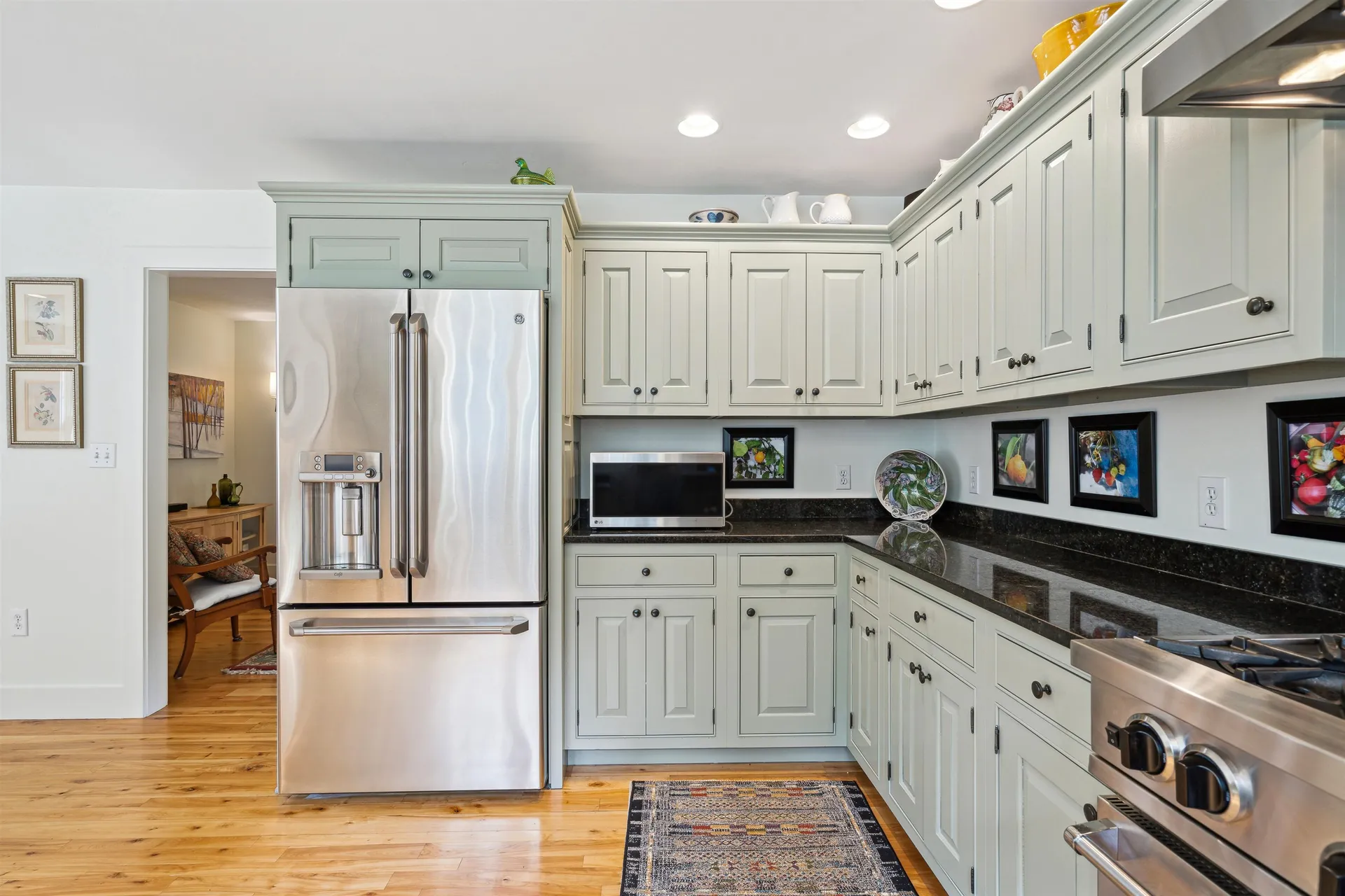 330 Fletcher Lane Hartford VT 05059-0254