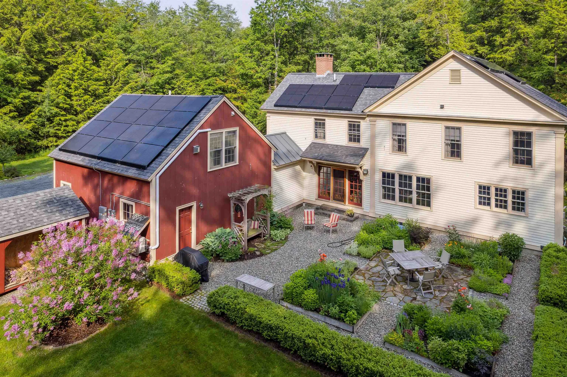 330 Fletcher Lane Hartford VT 05059-0254