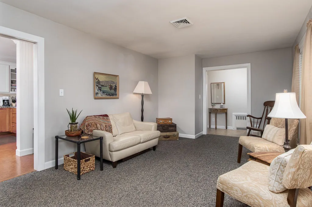 1 Browning Avenue Nashua NH 03062