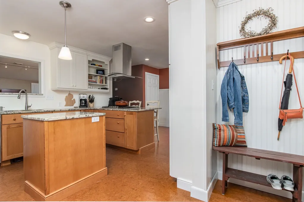 1 Browning Avenue Nashua NH 03062