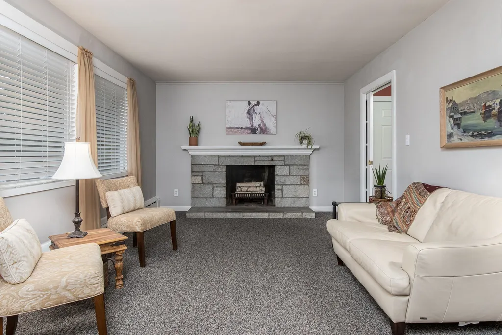 1 Browning Avenue Nashua NH 03062
