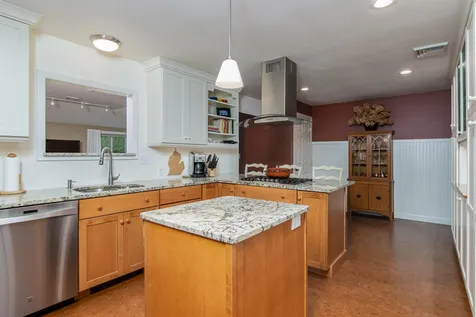 1 Browning Avenue Nashua NH 03062