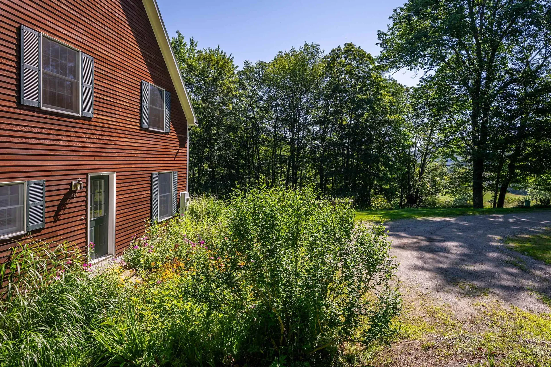 167 Limey Lane Pomfret VT 05053