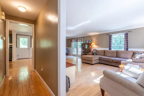 167 Limey Lane Pomfret VT 05053