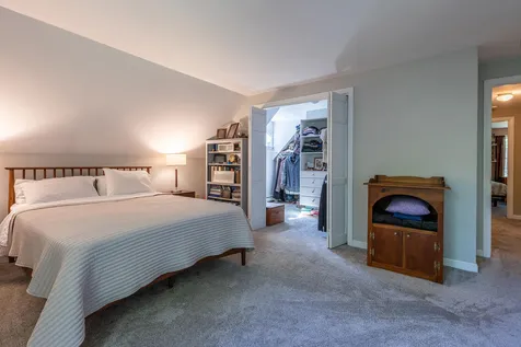 167 Limey Lane Pomfret VT 05053