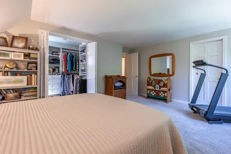 167 Limey Lane Pomfret VT 05053