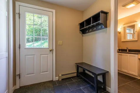 167 Limey Lane Pomfret VT 05053