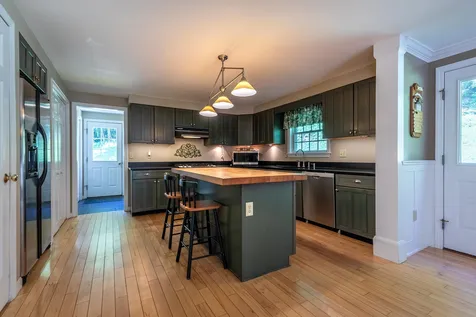 167 Limey Lane Pomfret VT 05053