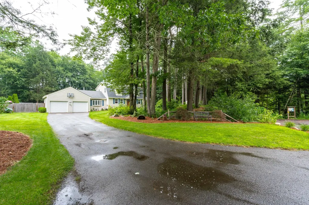 30 Beebe Lane Merrimack NH 03054