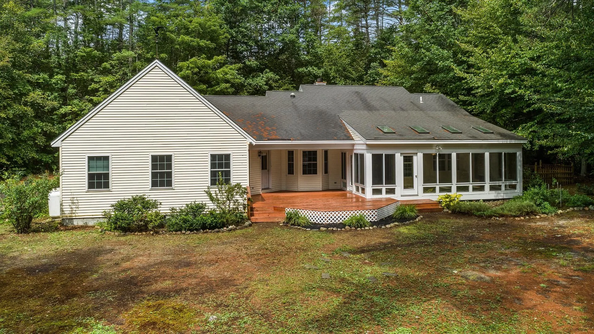 42 Shindagan Road Wilmot NH 03287