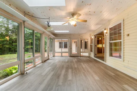 42 Shindagan Road Wilmot NH 03287
