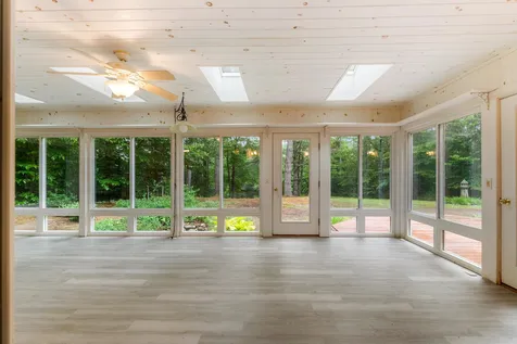42 Shindagan Road Wilmot NH 03287