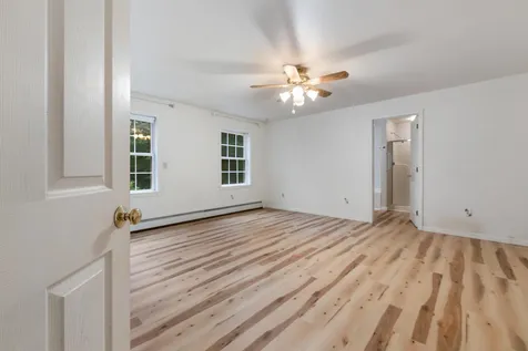 42 Shindagan Road Wilmot NH 03287