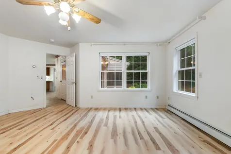 42 Shindagan Road Wilmot NH 03287