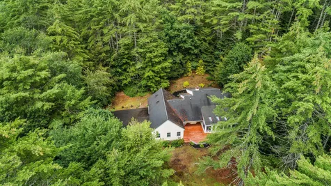 42 Shindagan Road Wilmot NH 03287
