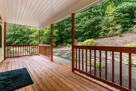 42 Shindagan Road Wilmot NH 03287