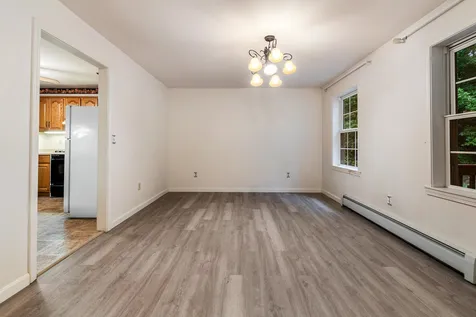 42 Shindagan Road Wilmot NH 03287