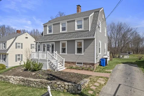 4 Wallingford Street Dover NH 03820