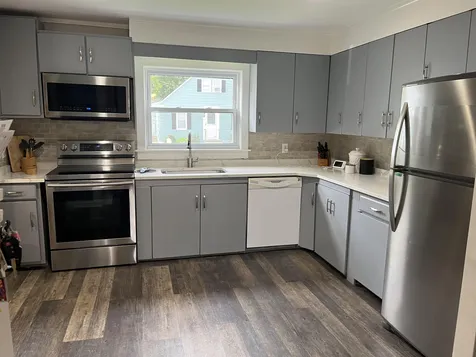 7 Blanchard Street Nashua NH 03060