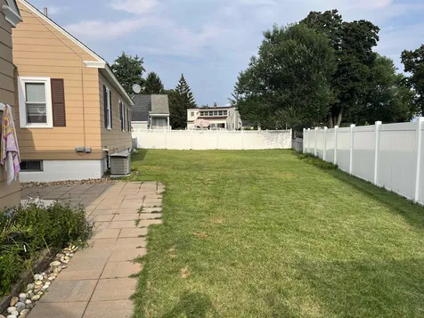 7 Blanchard Street Nashua NH 03060