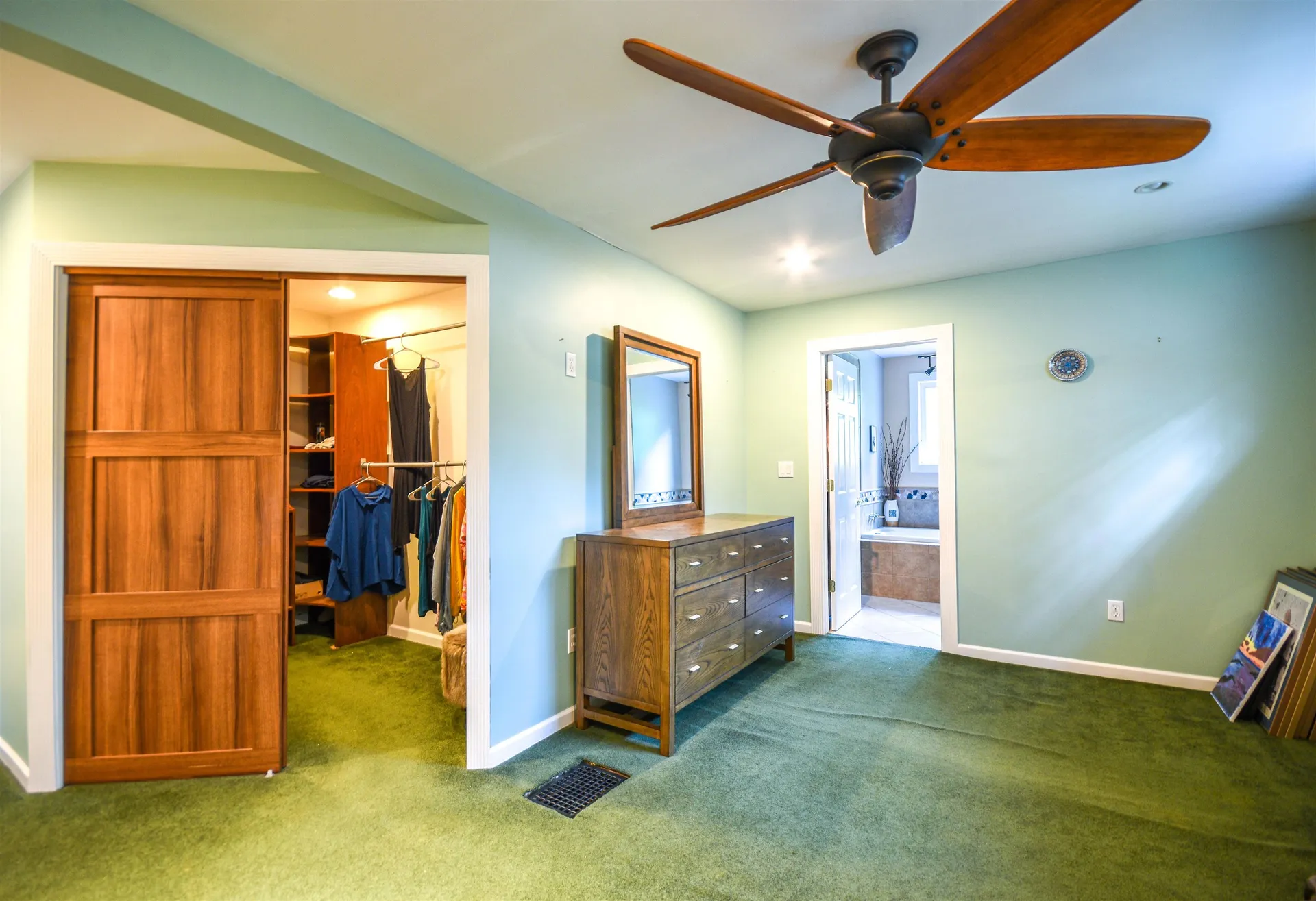 127 Jefferson Avenue Bennington VT 05201