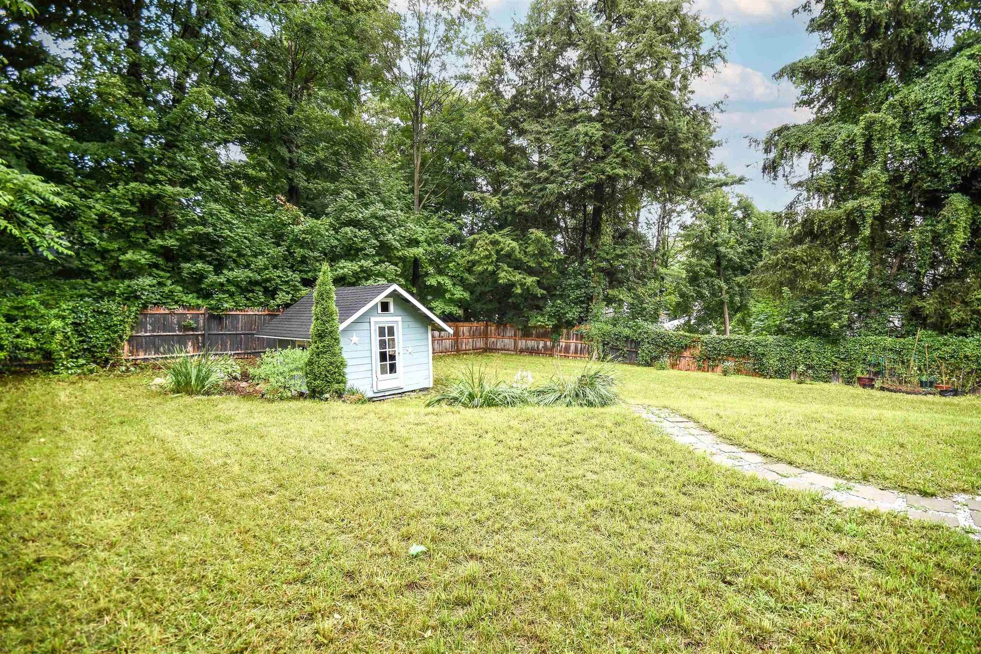 127 Jefferson Avenue Bennington VT 05201