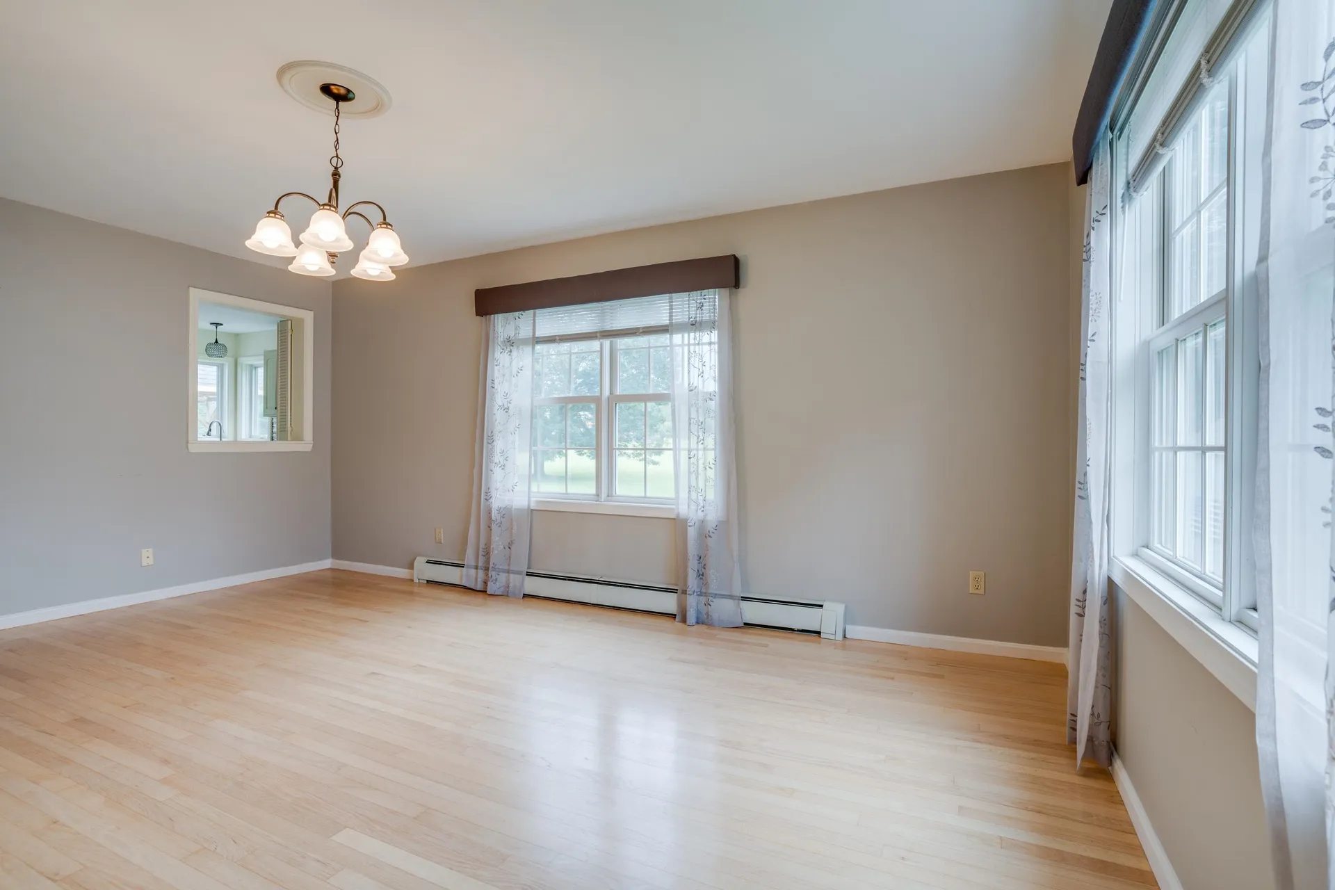 15 Clover Drive Essex VT 05452
