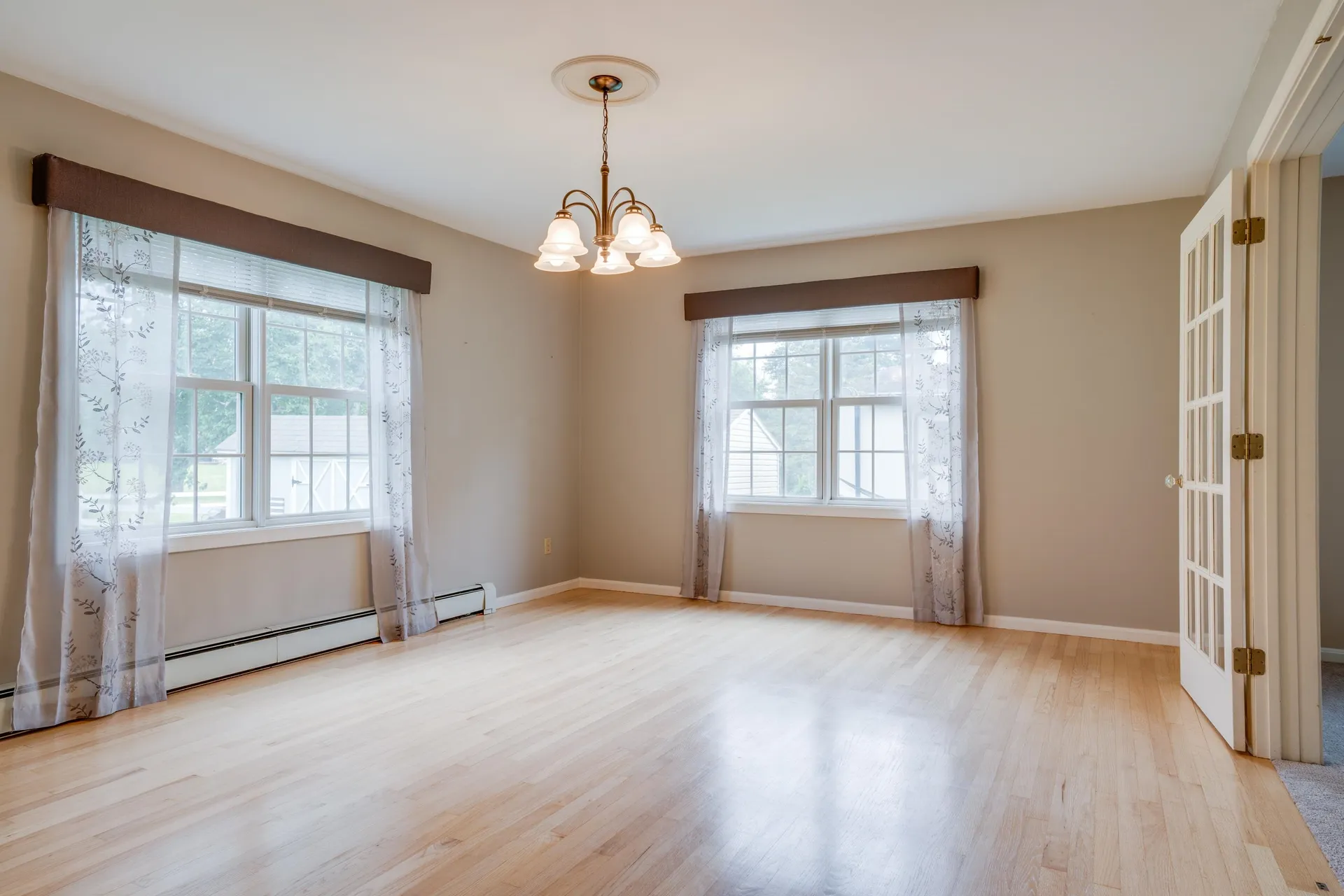 15 Clover Drive Essex VT 05452