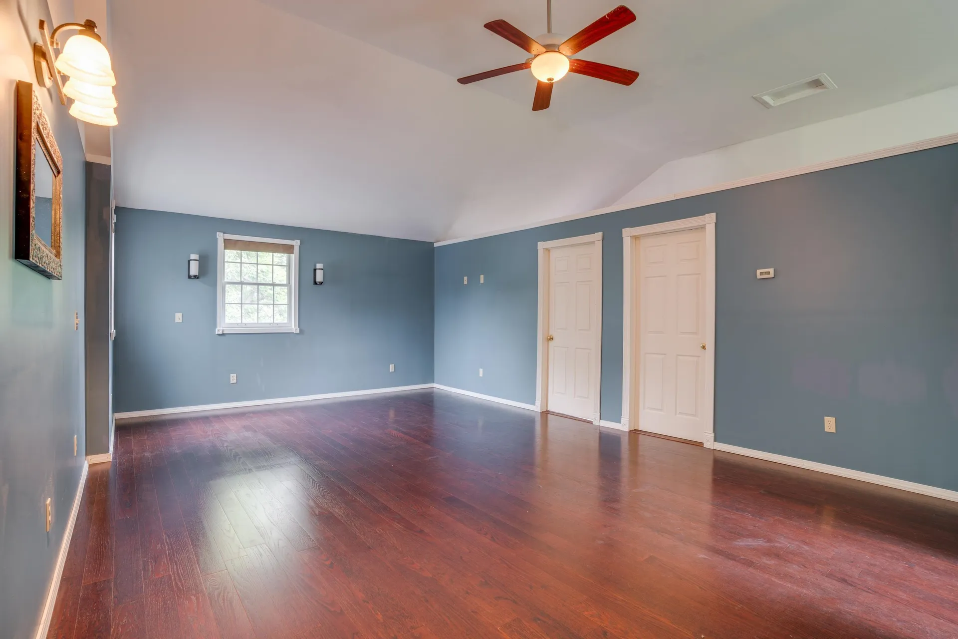 15 Clover Drive Essex VT 05452