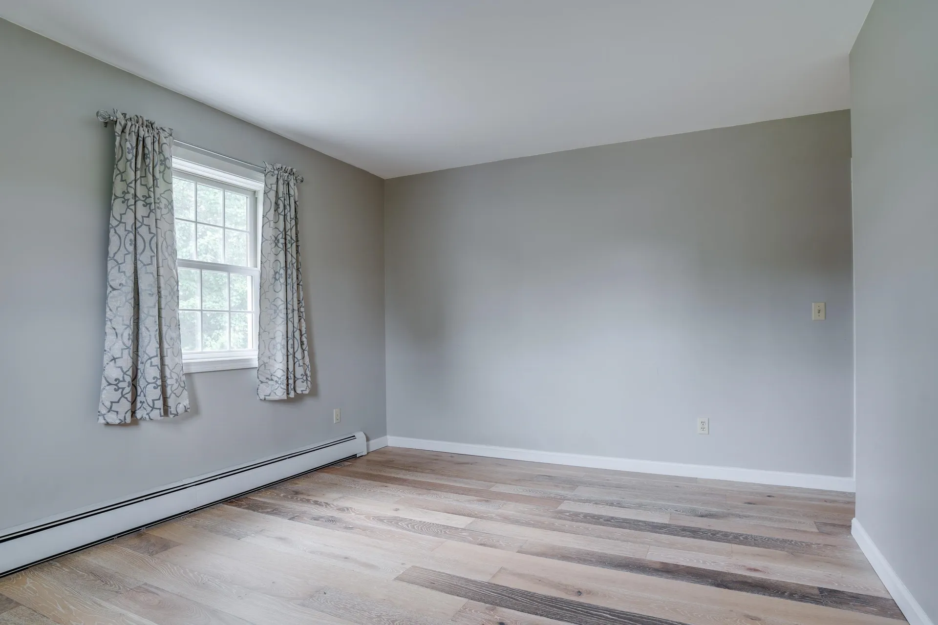 15 Clover Drive Essex VT 05452