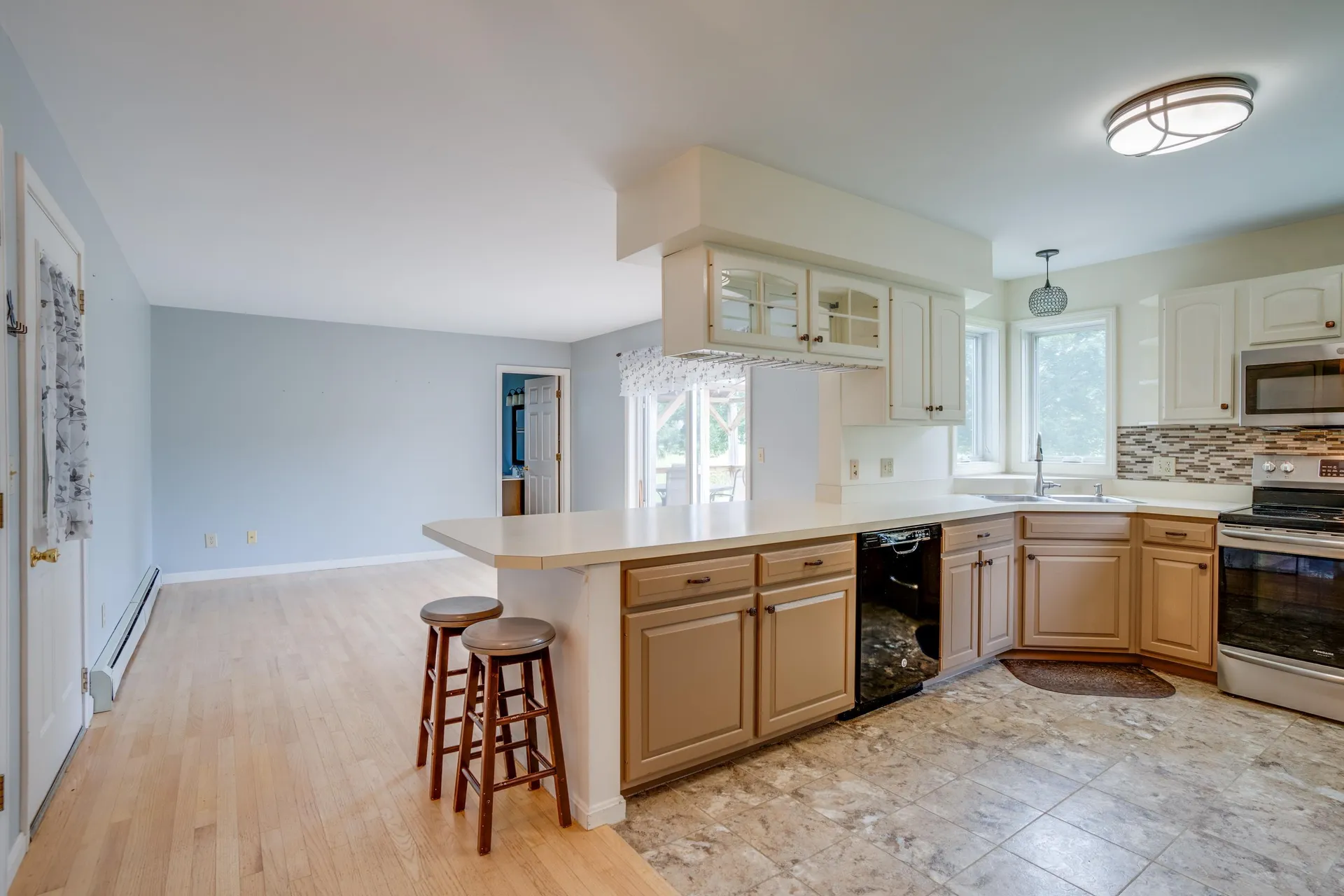 15 Clover Drive Essex VT 05452