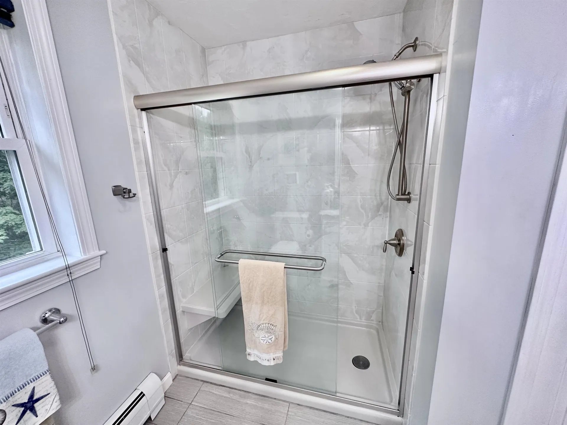 33 Snell Road Lee NH 03861-6717