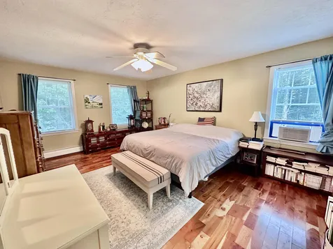 33 Snell Road Lee NH 03861-6717