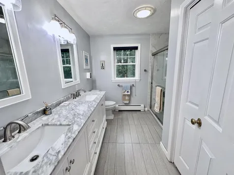 33 Snell Road Lee NH 03861-6717