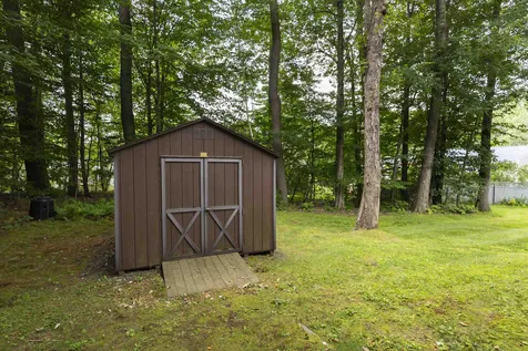 42 Cottage Circle Lebanon NH 03784