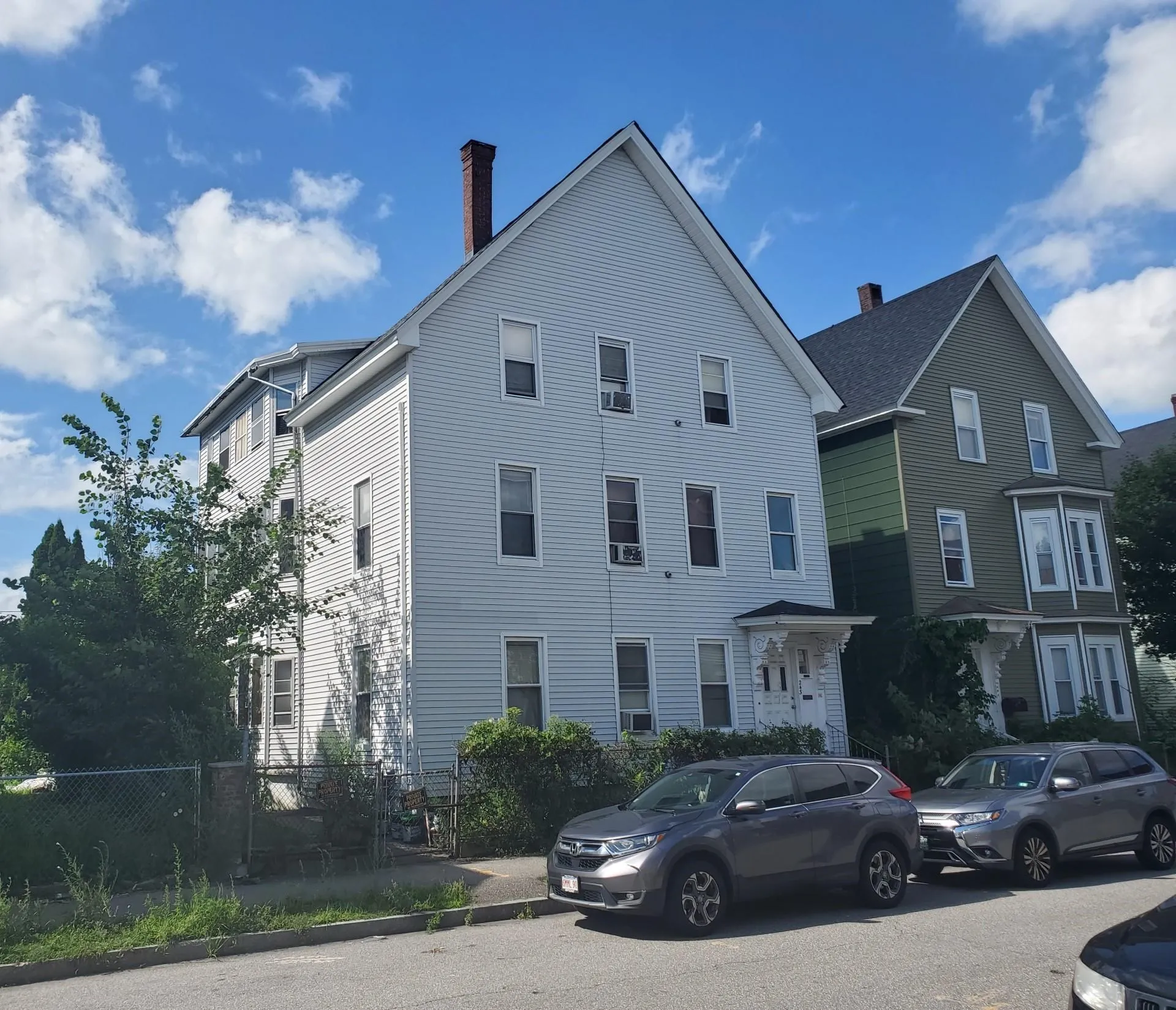 243 Auburn Street Manchester NH 03103