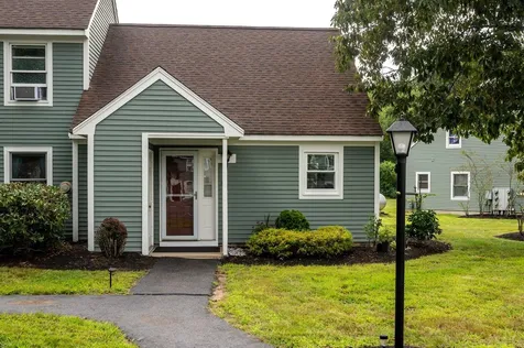 63 Farmgate Road South Berwick ME 03908