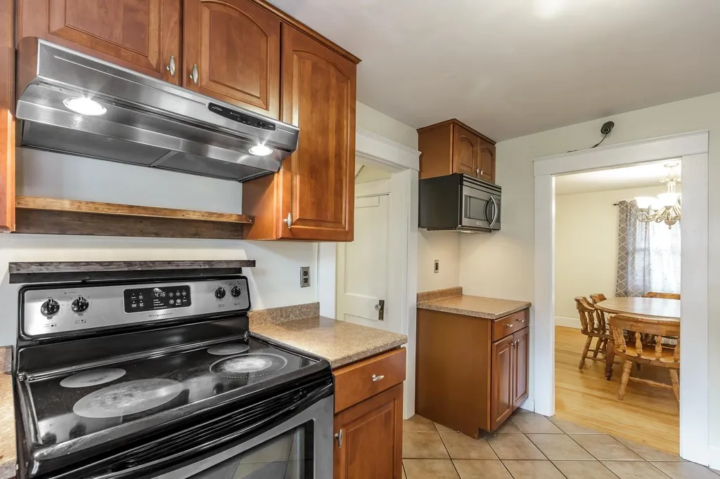 23 King Street Nashua NH 03060