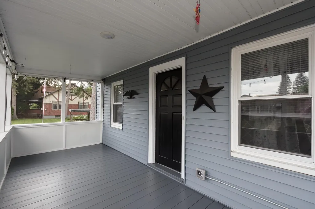 23 King Street Nashua NH 03060