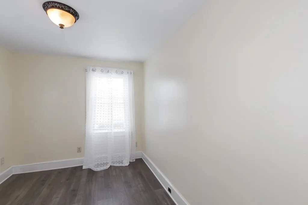23 King Street Nashua NH 03060