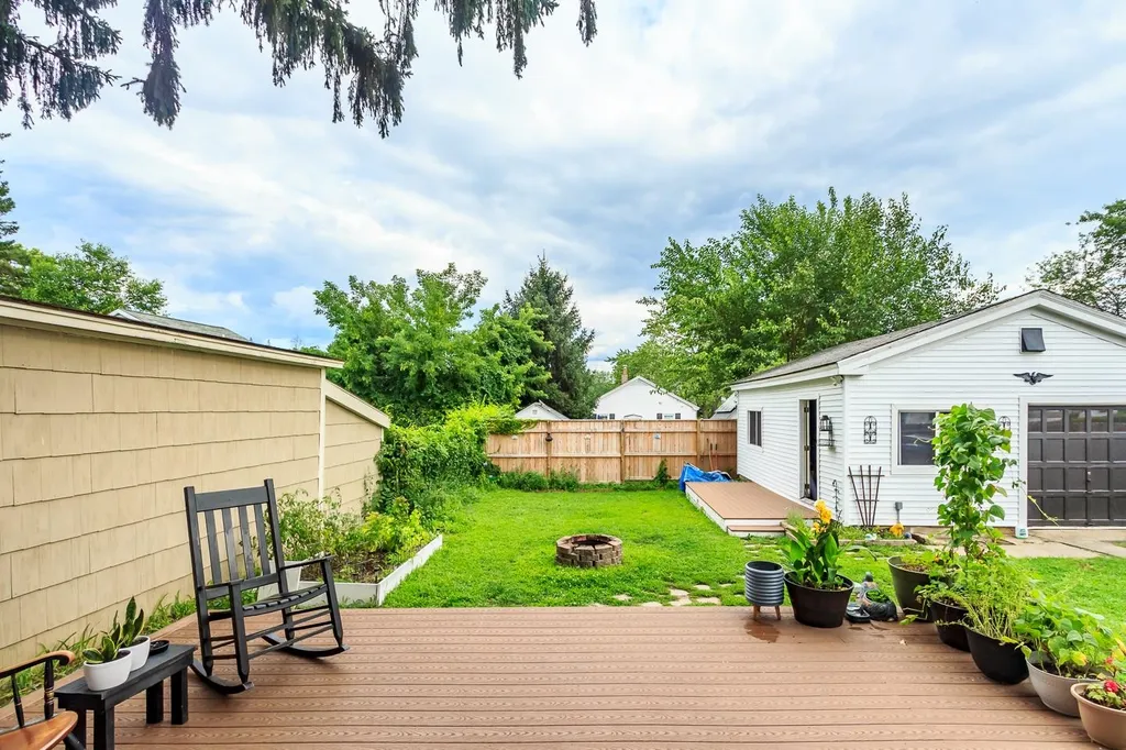 23 King Street Nashua NH 03060