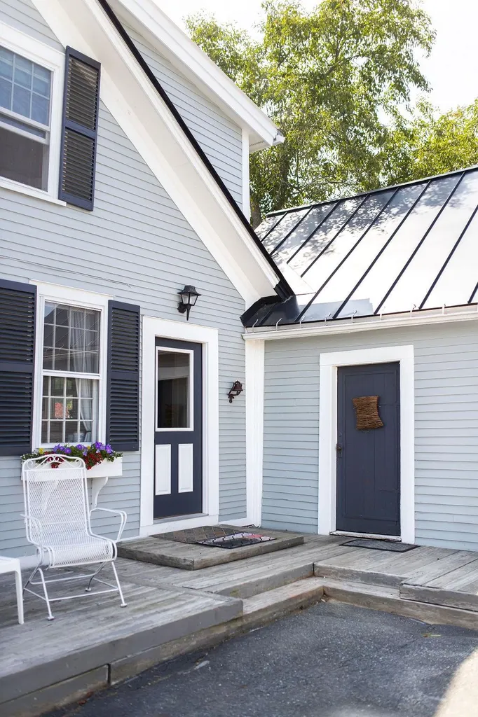 713 Upper Plain Bradford VT 05033